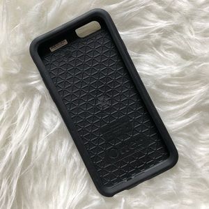 Black Otterbox for iPhone 6 or 6s